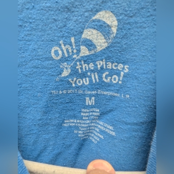 Dr. Suess YOUTH T-shirt medium blue Oh the places you'll go! - Picture 4 of 4